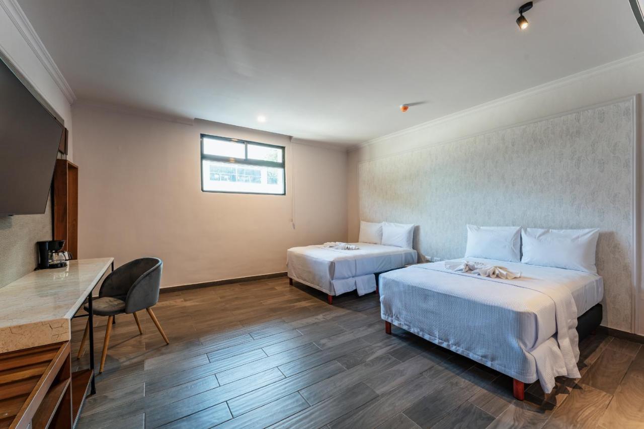 Hotel Mid Project Mérida Kültér fotó